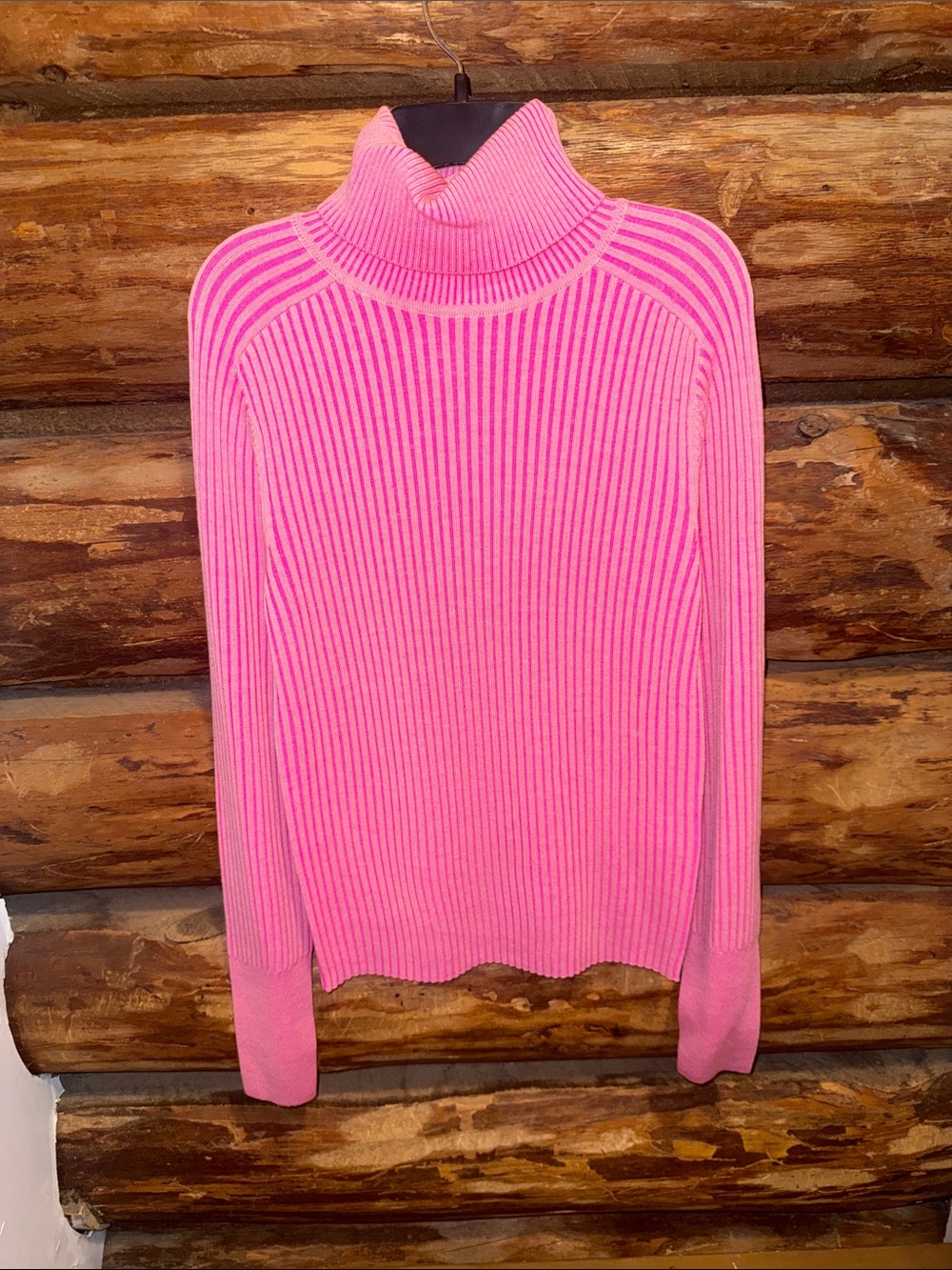 😍NWT Very cool 100% Wool kate spade Bright Pink Ribbed Turtleneck Sweater